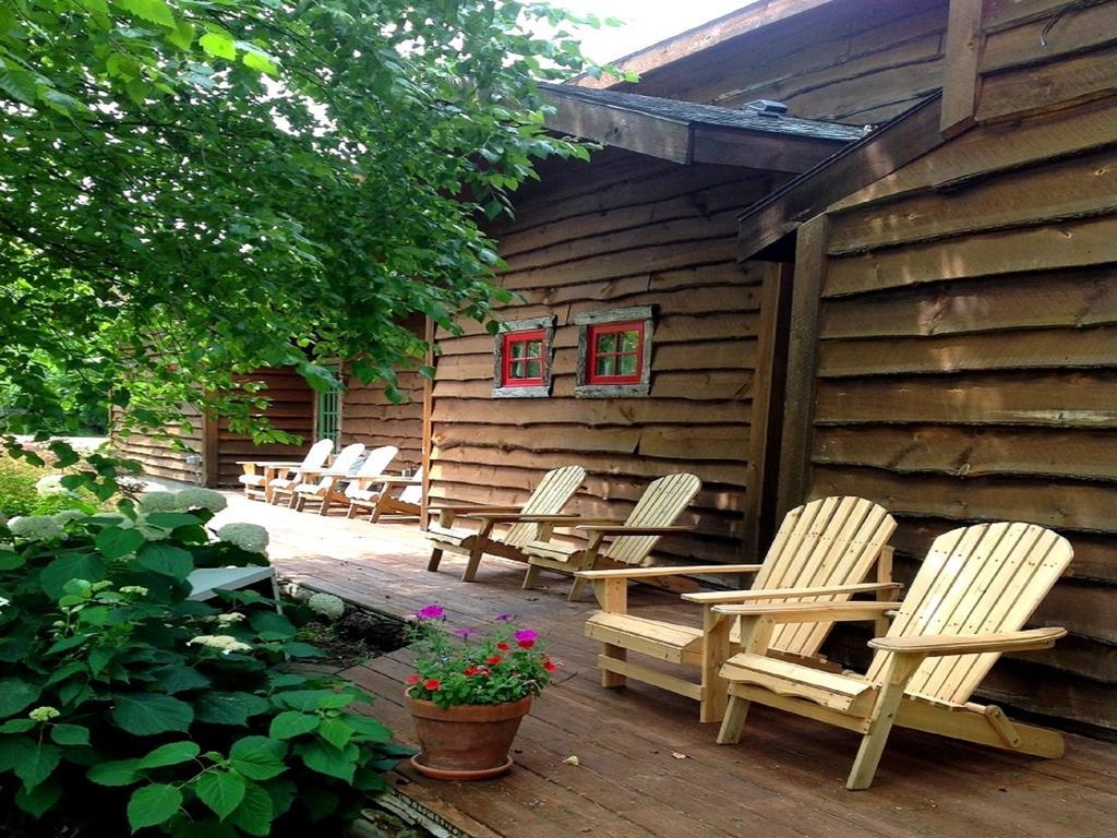 Finger Lakes Lodging Сканителс Экстерьер фото