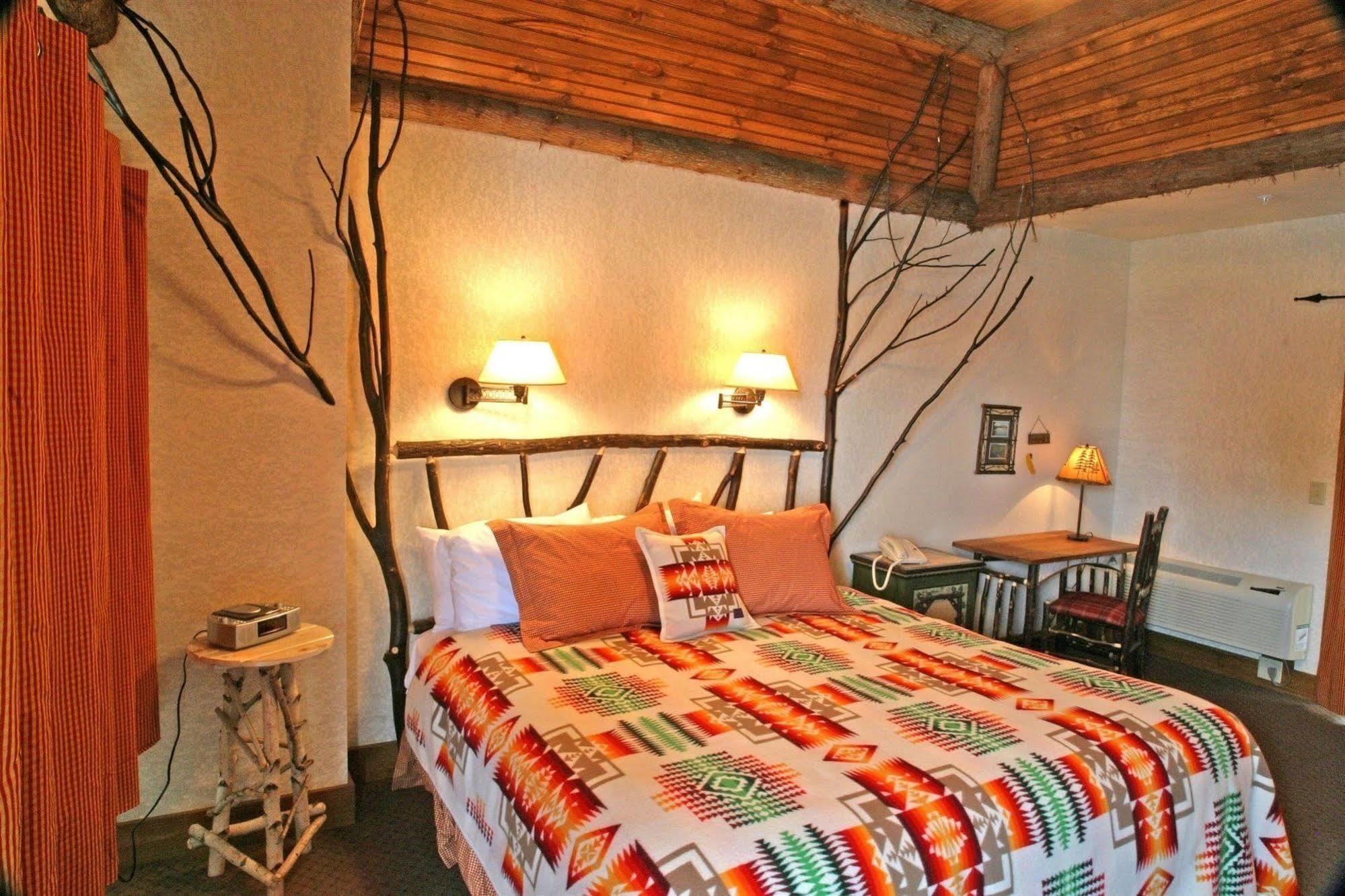 Finger Lakes Lodging Сканителс Экстерьер фото